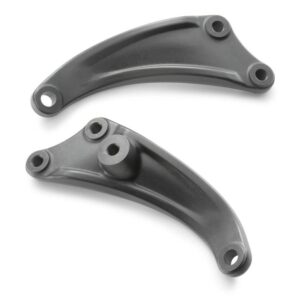 Engine brace set